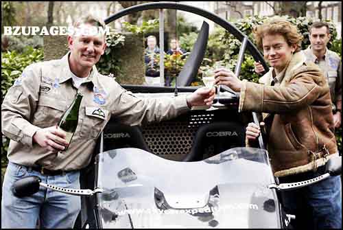 Name:  Flying buggy Parajet SkyCar traveled to Africa (3).jpg
Views: 743
Size:  53.4 KB