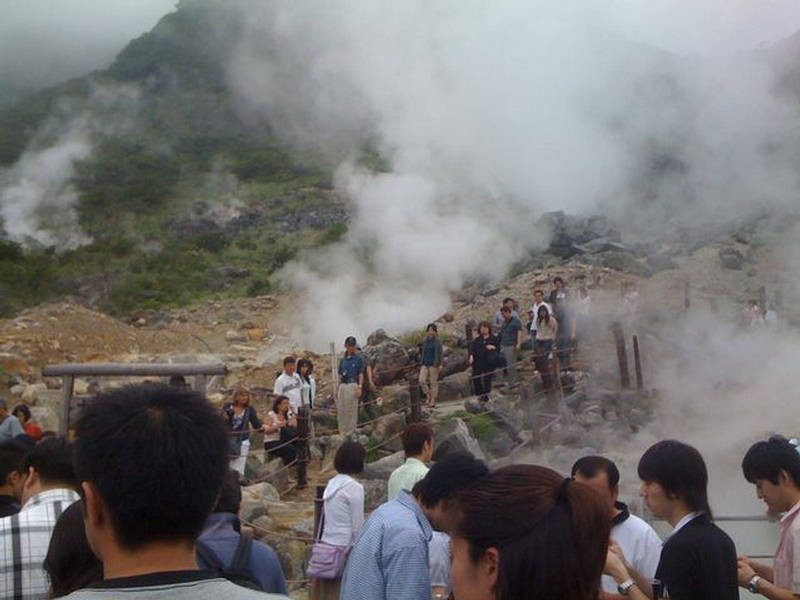 Name:  owakudani-boiling-volcanic-valley-japan (3).jpg
Views: 591
Size:  64.0 KB