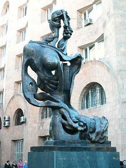 Name:  Interesting_Statues37.jpg
Views: 1013
Size:  69.4 KB