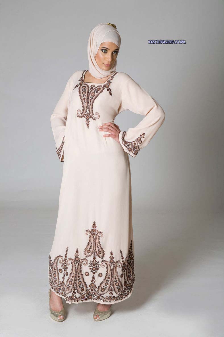 Name:  Abaya Designs looks only for Fashion not for Parda (6).jpg
Views: 21278
Size:  74.2 KB