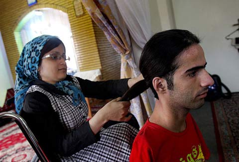 Name:  A Happy Couple - Tough Lif (1).jpg
Views: 409
Size:  30.9 KB