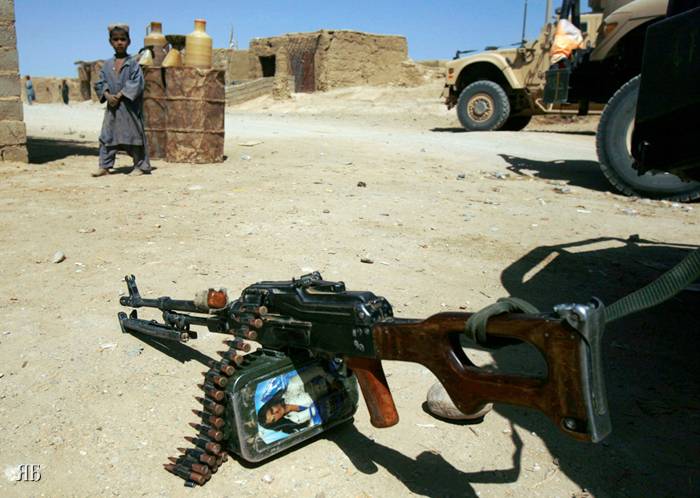 Name:  Afghanistan March 2010 (7).jpg
Views: 259
Size:  55.7 KB