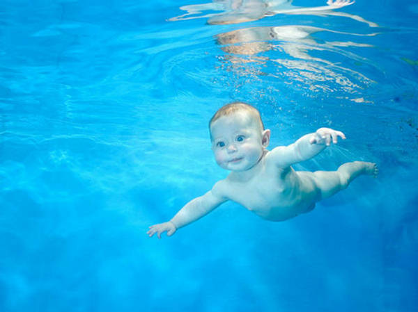 Name:  The Babies - Swimming Under Water (12).jpg
Views: 1284
Size:  34.4 KB