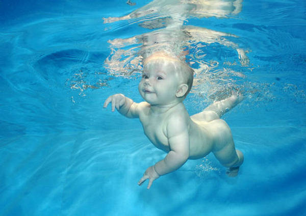 Name:  The Babies - Swimming Under Water (10).jpg
Views: 1352
Size:  37.0 KB