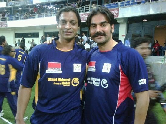 Name:  Being Human - An Indo-Pak Cricket Match-shoaib-akhtar-atif aslam.jpg
Views: 6296
Size:  48.8 KB