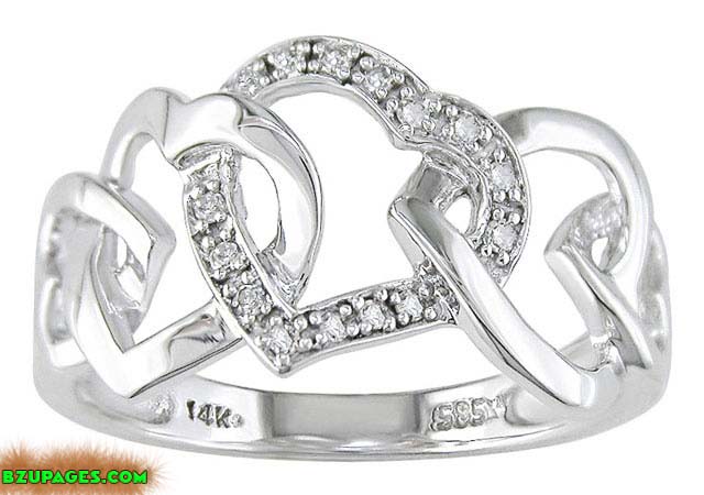 Name:  Basic Accessories Every Woman Needs (2).jpeg
Views: 857
Size:  59.5 KB