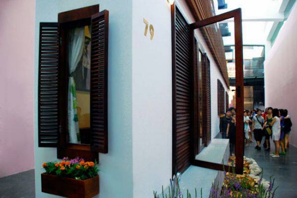 Name:  The most Narrow House (5).jpg
Views: 438
Size:  32.7 KB