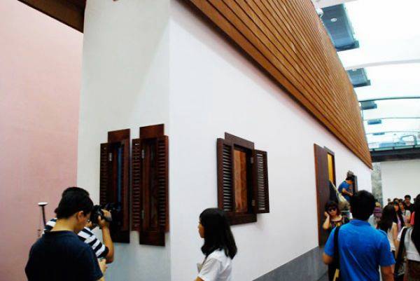 Name:  The most Narrow House (9).jpg
Views: 486
Size:  28.8 KB