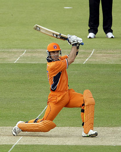 Name:  icc-ryan-ten-doeschate.jpg
Views: 842
Size:  40.9 KB