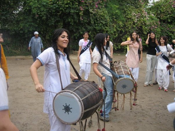 Name:  Frndz is bary main ki khayal hy.jpg
Views: 8905
Size:  78.3 KB