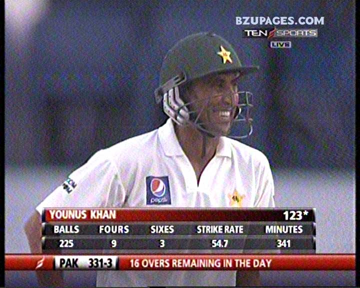 Name:  Younus khan Tets match 123 runs not out1.jpg
Views: 677
Size:  79.3 KB