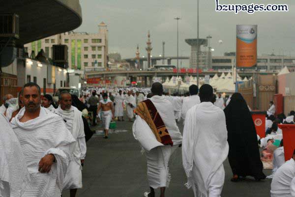 Name:  Hajj Latest Pictures 2010 November (7).jpg
Views: 1591
Size:  48.2 KB