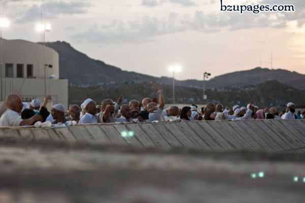 Name:  Hajj Latest Pictures 2010 November (24).jpg
Views: 1674
Size:  107.8 KB