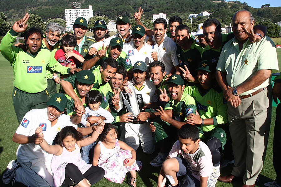 Click image for larger version

Name:	127337.jpgPakistan celebrate their first Test series win outside the subcontinent in seven years.jpg
Views:	102
Size:	278.6 KB
ID:	21767