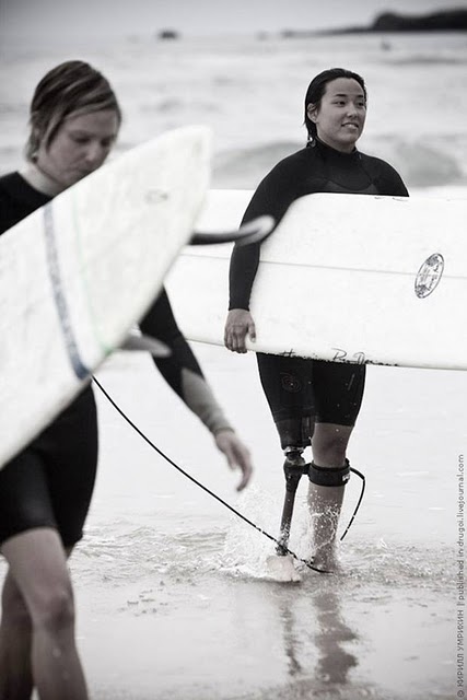 Name:  SurfwithOneLeg-002.jpg
Views: 892
Size:  43.4 KB