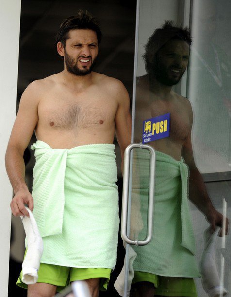 Name:  Afridi Real Life Photos ( Personal Pics ) (9).jpg
Views: 29411
Size:  53.2 KB