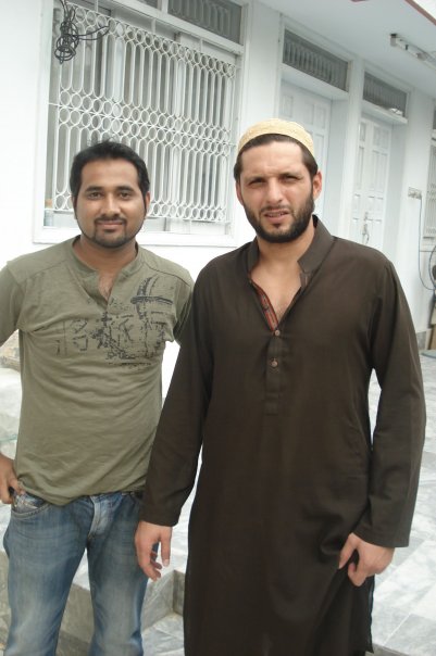 Name:  Afridi Real Life Photos ( Personal Pics ) (24).jpg
Views: 27711
Size:  44.1 KB