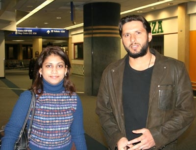 Name:  Afridi Real Life Photos ( Personal Pics ) (27).jpg
Views: 25953
Size:  76.8 KB