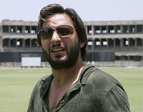Name:  Afridi Real Life Photos ( Personal Pics ) (29).jpg
Views: 27355
Size:  41.8 KB