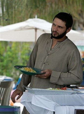 Name:  Afridi Real Life Photos ( Personal Pics ) (36).jpg
Views: 25987
Size:  38.3 KB