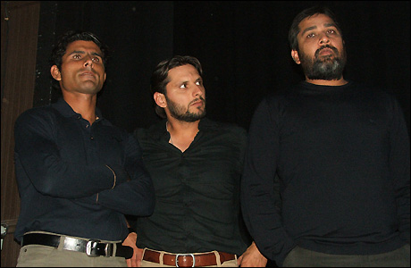 Name:  Afridi Real Life Photos ( Personal Pics ) (40).jpg
Views: 28944
Size:  44.9 KB