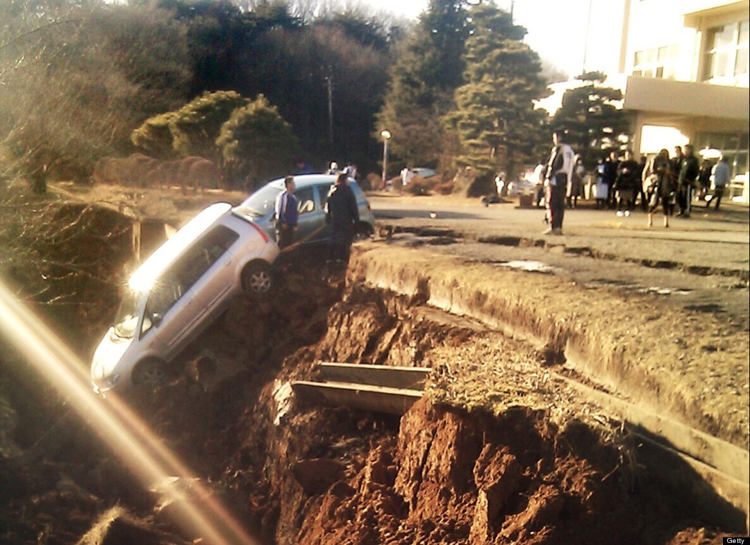 Click image for larger version

Name:	japan-earthquake-2011 (8).jpg
Views:	826
Size:	212.9 KB
ID:	22749