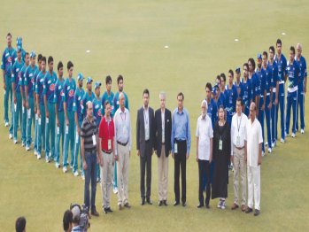 Name:  RawalpindiRamswintitleinSuperover_27683.jpg
Views: 655
Size:  24.2 KB