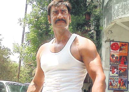 Name:  singham.gif
Views: 1241
Size:  112.5 KB