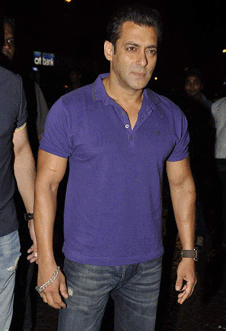 Name:  salman7.gif
Views: 513
Size:  151.0 KB