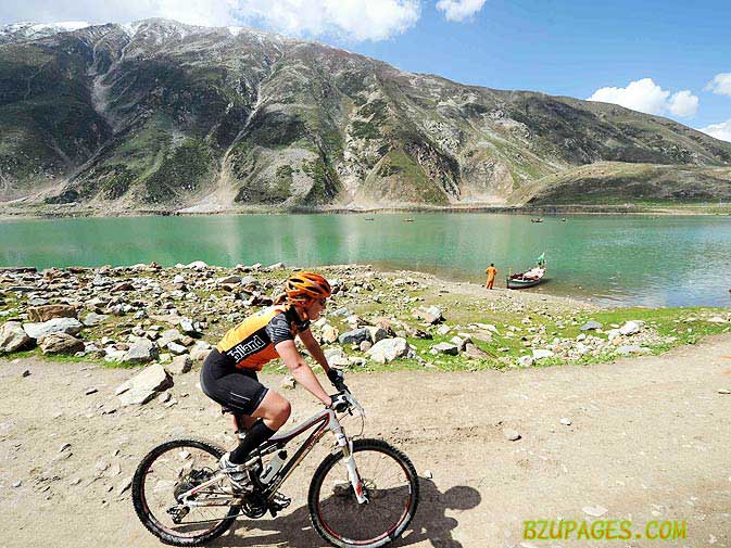 Name:  Dutch Ranhilde Luttenberg rides during the second stage..jpg
Views: 376
Size:  110.5 KB