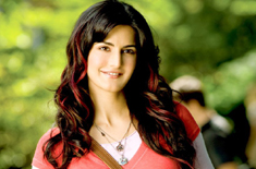 Name:  Katrina Kaif finally confirmed for Dhoom 3.jpg
Views: 267
Size:  39.8 KB