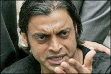 Name:  Pakistani fast bowler Shoaib Akhtar.jpg
Views: 473
Size:  15.1 KB
