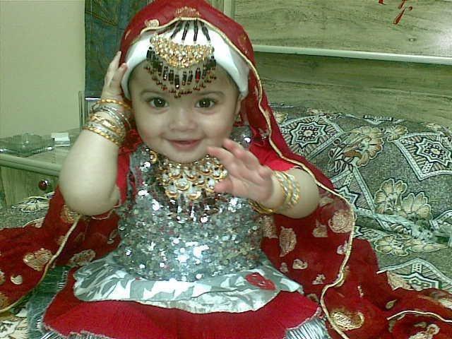 Name:  main kis din banun ki apne raja ki rani.jpg
Views: 5333
Size:  60.5 KB