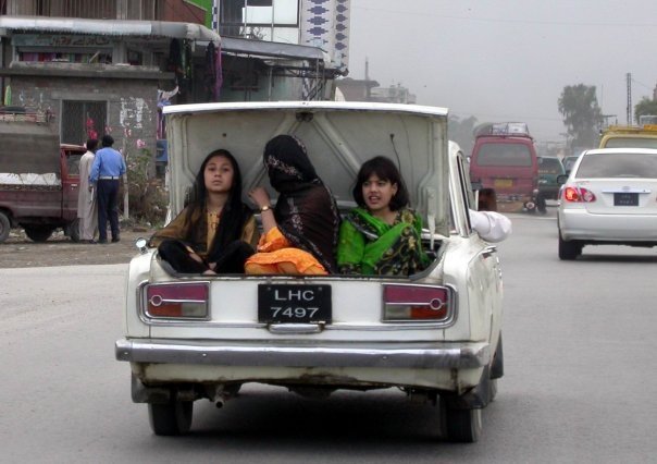 Name:  3 girls in daala.. diggi main.jpg
Views: 2286
Size:  52.0 KB