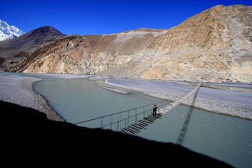 Name:  Suspension bridge in the Karakorams.jpg
Views: 756
Size:  44.6 KB