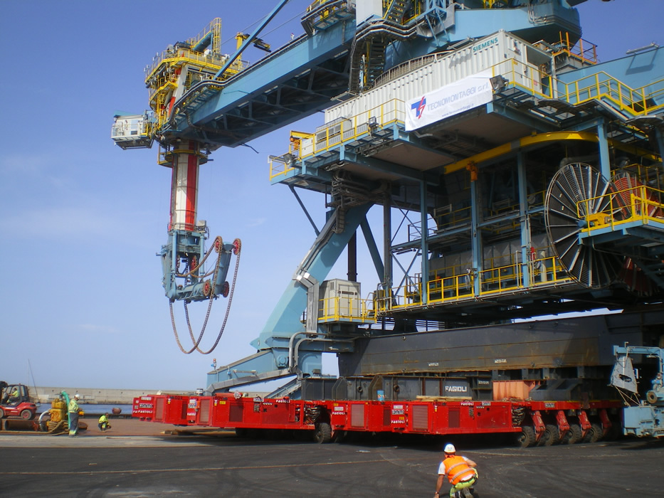 Click image for larger version

Name:	download_010.jpg
Views:	231
Size:	206.9 KB
ID:	27099