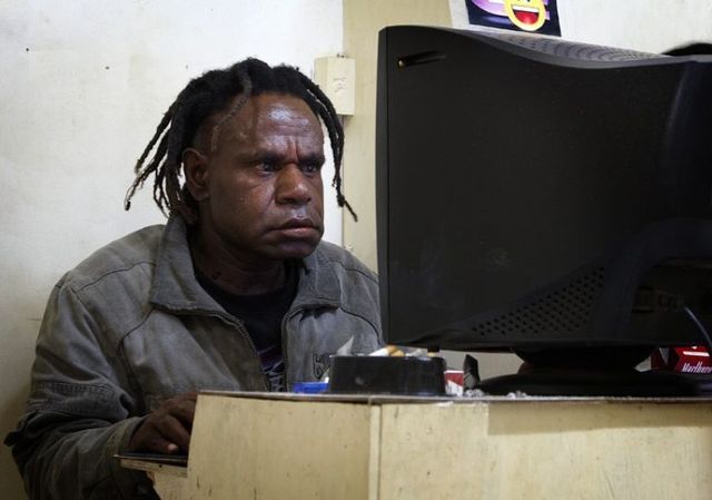 Name:  an angry man using the computer.jpg
Views: 530
Size:  38.2 KB