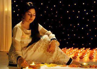 Name:  Diya Jal Raha Hai.jpg
Views: 298
Size:  17.5 KB