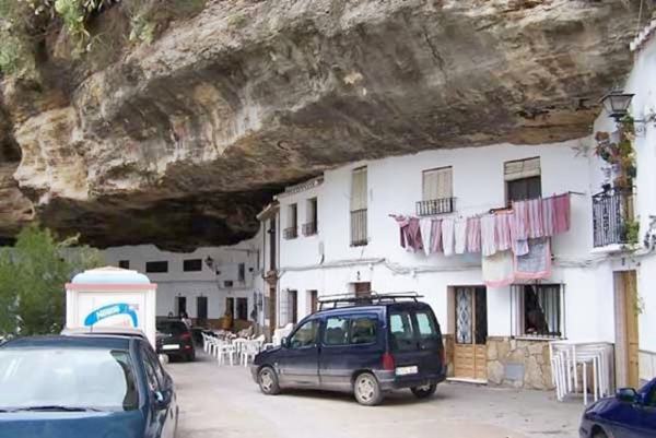 Name:  Strange City Pictures (7).jpg
Views: 398
Size:  44.2 KB