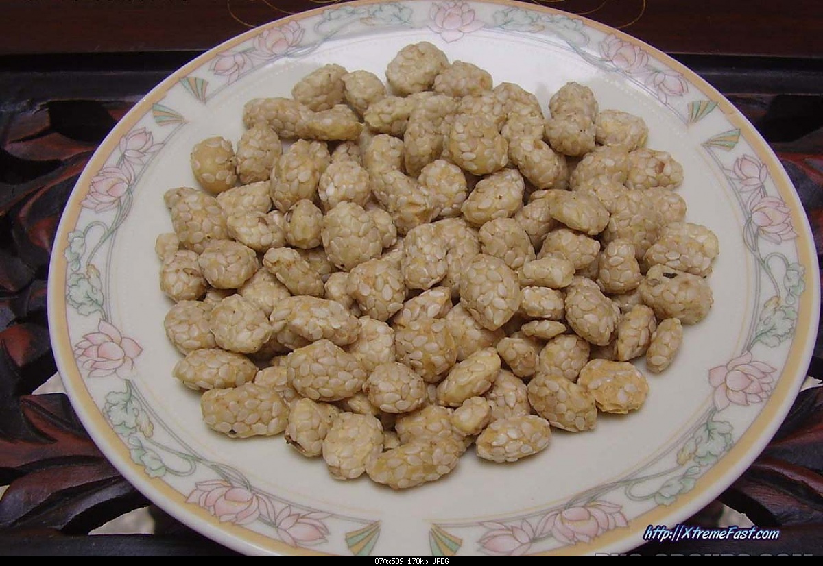 Click image for larger version

Name:	Revri - Another Popular sweet of Winter Season in Pakistan.jpg
Views:	467
Size:	178.2 KB
ID:	28934