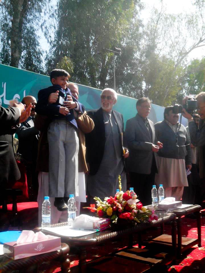 Name:  Laptop Distribution Ceremony in BZU by Nawaz Sharif (19).jpg
Views: 3116
Size:  104.5 KB