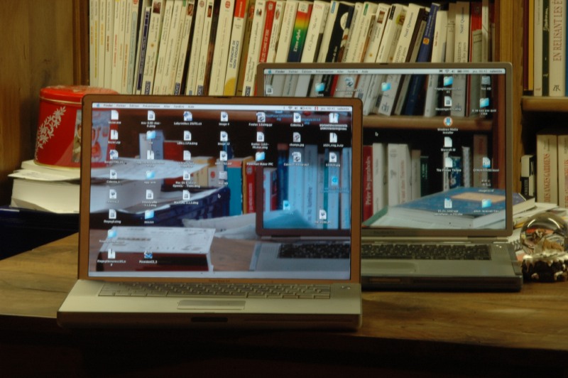 Name:  Transparent Laptops (Apple).jpg
Views: 1401
Size:  97.4 KB