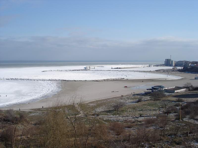 Name:  download_005.jpg
Views: 178
Size:  66.1 KB