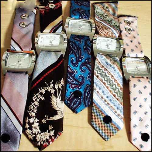 Name:  Neckties as straps.jpg
Views: 252
Size:  70.2 KB