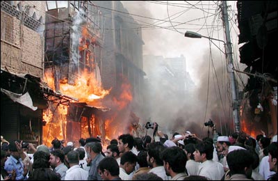 Name:  91 killed in Peshawar market blast officials1.jpg
Views: 419
Size:  28.7 KB