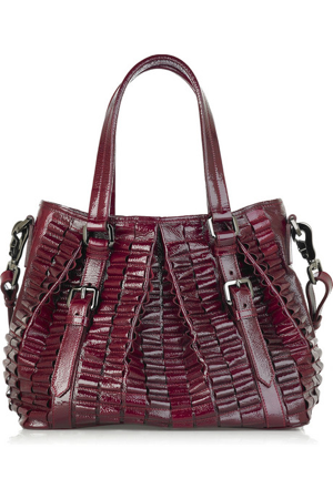 Name:  burberry-cartridge-pleat-tote.png
Views: 1350
Size:  154.4 KB