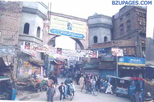 multan-pakistan-different-historical-gates-building-pictures-bohar-gate-multan.jpg