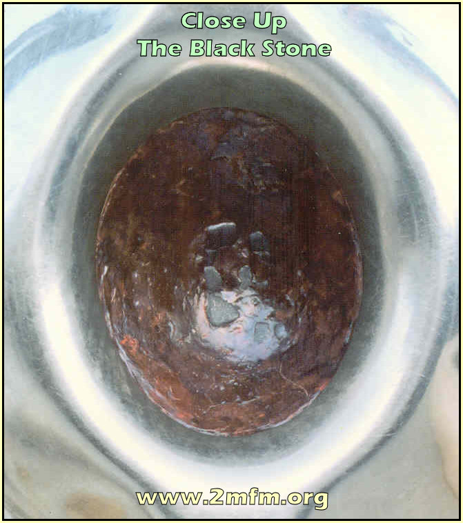 black-stone-hajar-aswad-closeup-the_black_stone_02.jpg