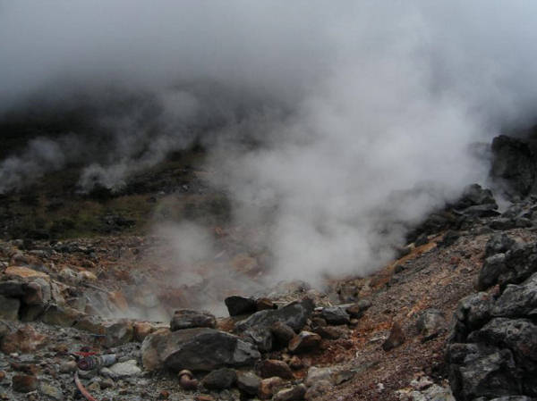 Name:  owakudani-boiling-volcanic-valley-japan (12).jpg
Views: 487
Size:  34.5 KB