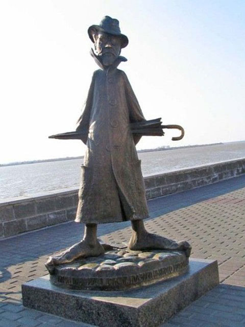 Name:  Interesting_Statues10.jpg
Views: 545
Size:  52.7 KB